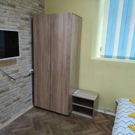 Стаи За Гости Дна *
